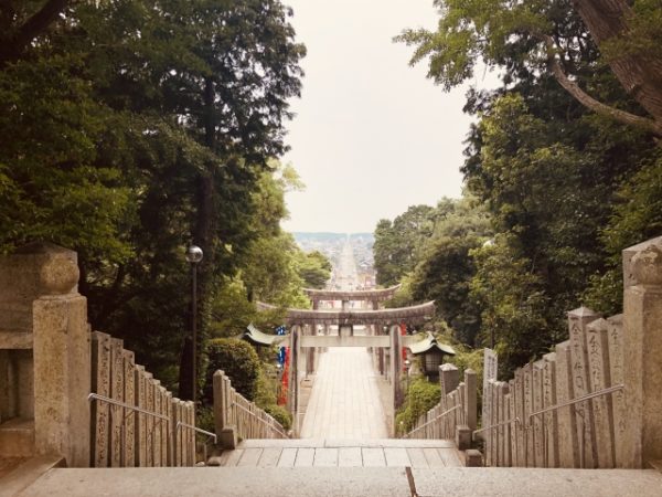 宮地嶽神社初詣の御朱印を徹底調査 購入場所や初穂料 営業時間を紹介