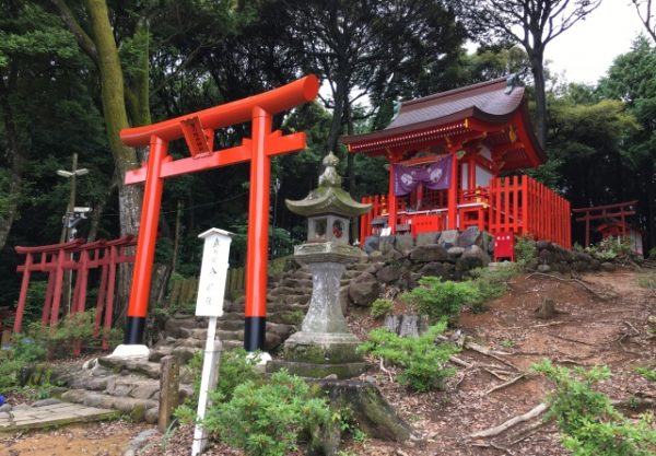 祐徳稲荷神社のアクセスは車か電車か 初詣の渋滞情報や口コミも紹介 い ら 祐徳稲荷神社のアクセスは車か電車か 初詣の渋滞情報や口コミも紹介 い ら